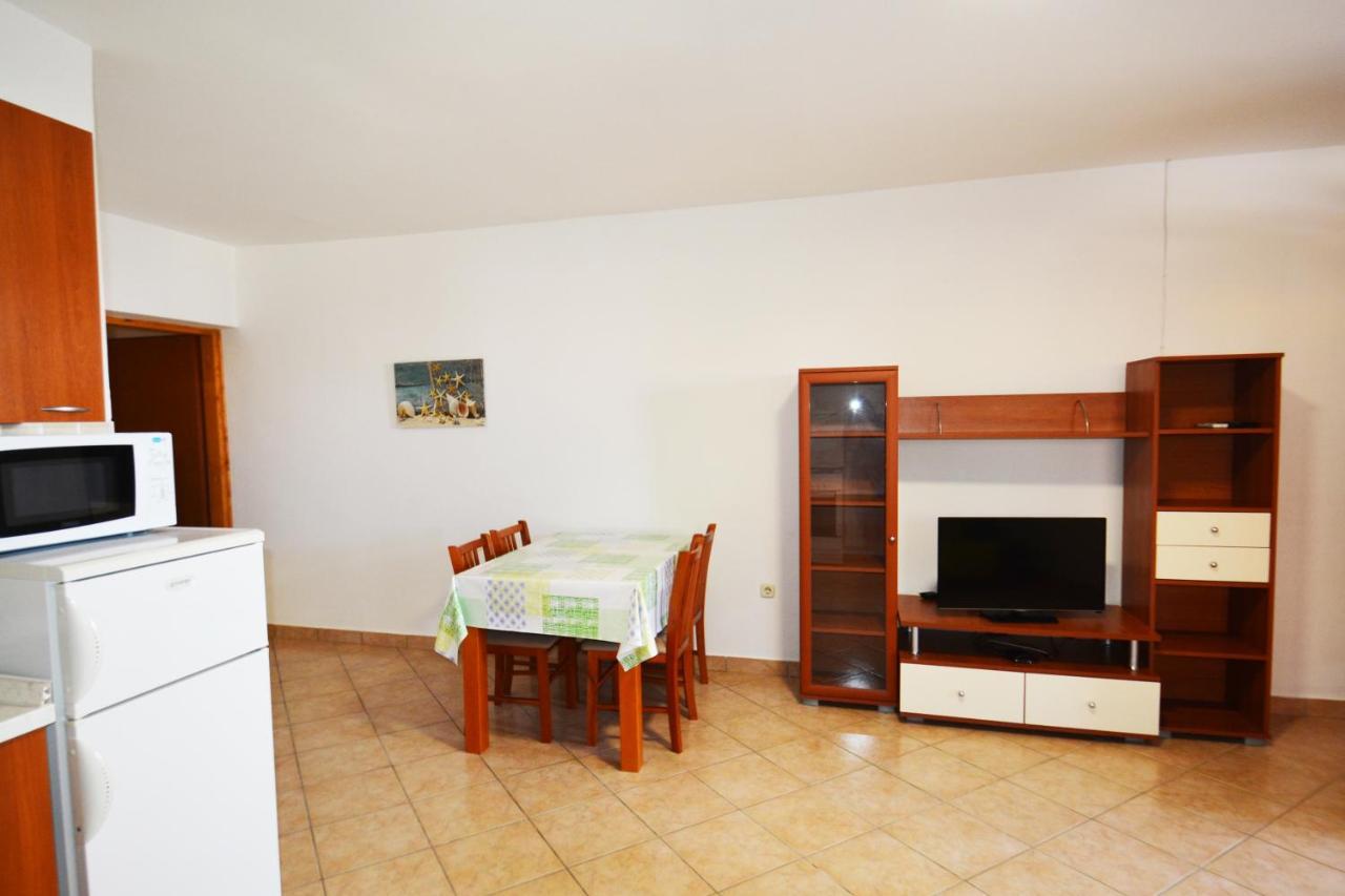 Apartments Barbati Kustići Eksteriør bilde