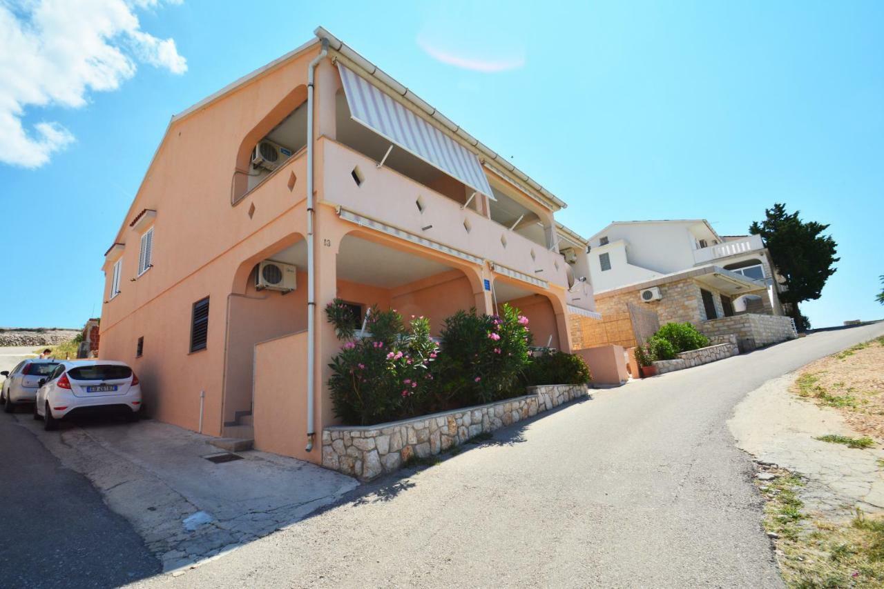 Apartments Barbati Kustići Eksteriør bilde