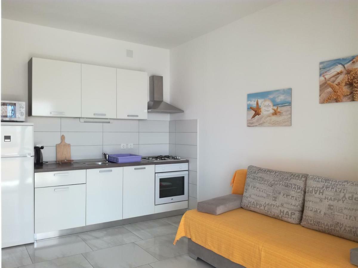 Apartments Barbati Kustići Eksteriør bilde